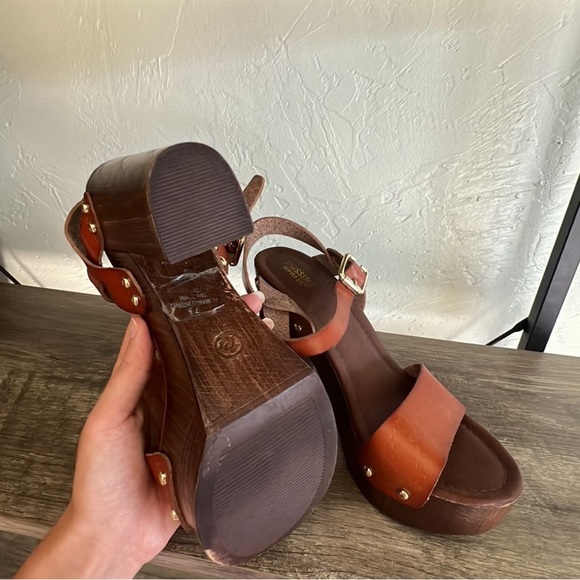 Mossimo Supply Co Wooden Block Heels - Picture 3 of 4